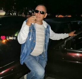 Андрей Головин