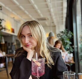 Анна